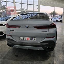 بی ئێم دەبڵیو X6